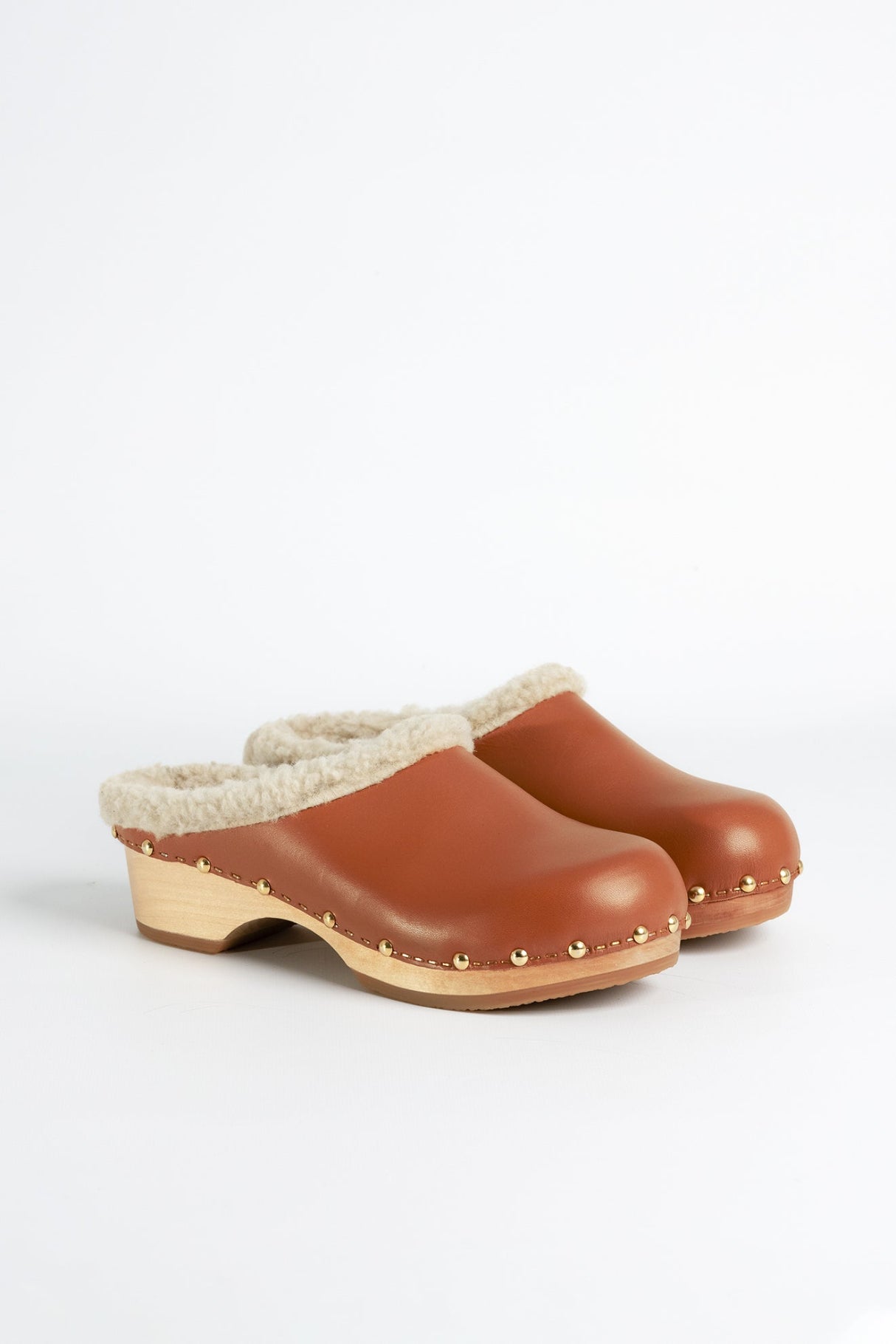 YCE FUR NATUREL VEGETAL BRIQUE