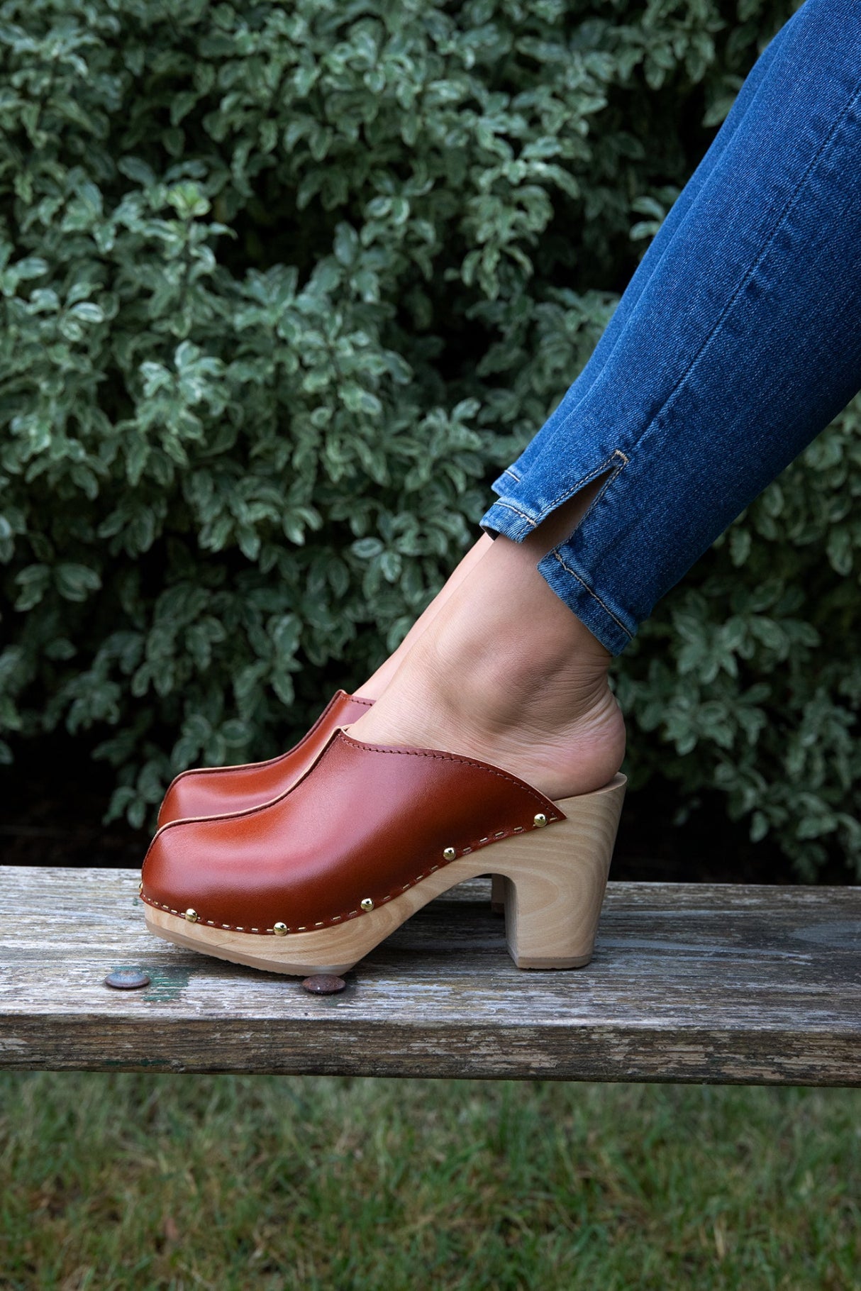 YLONA VEGETAL CARAMEL