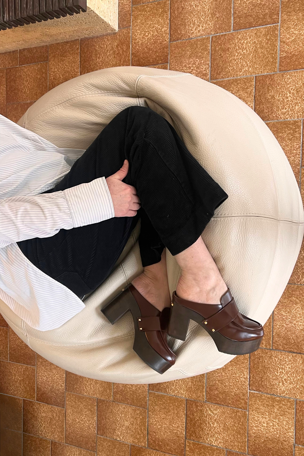 YUKIMI COLLEGE BROWN