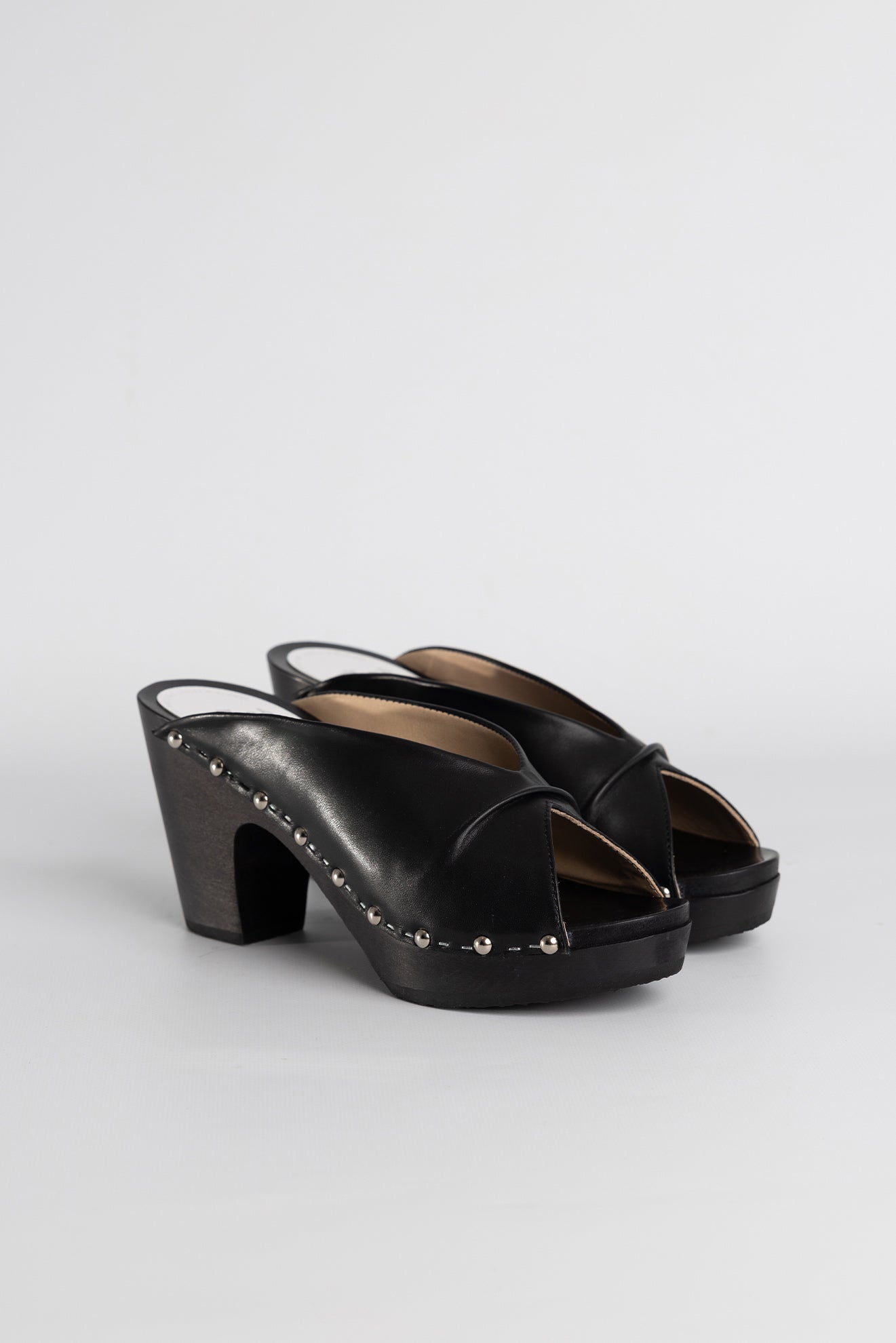 YSOR SOFT NOIR