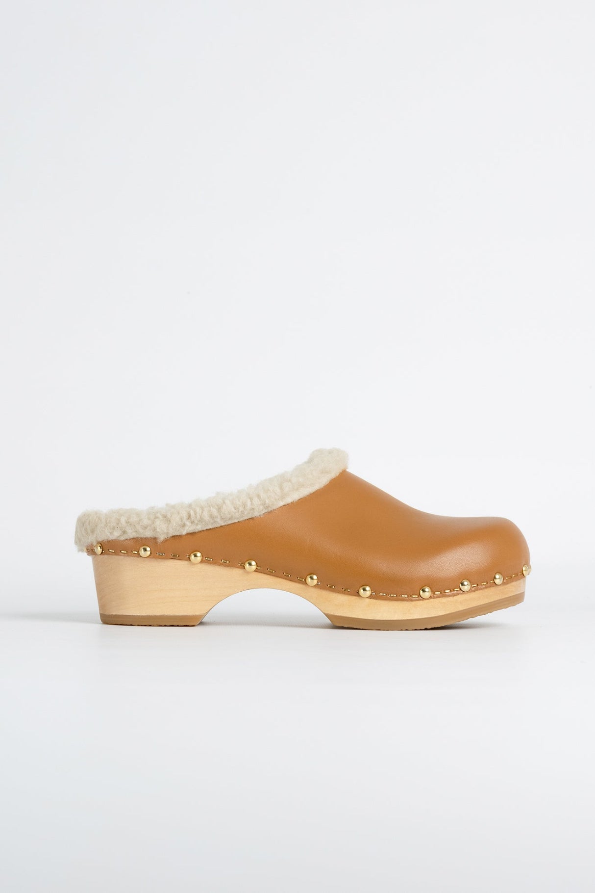 YCE FUR NATUREL VEGETAL CAMEL