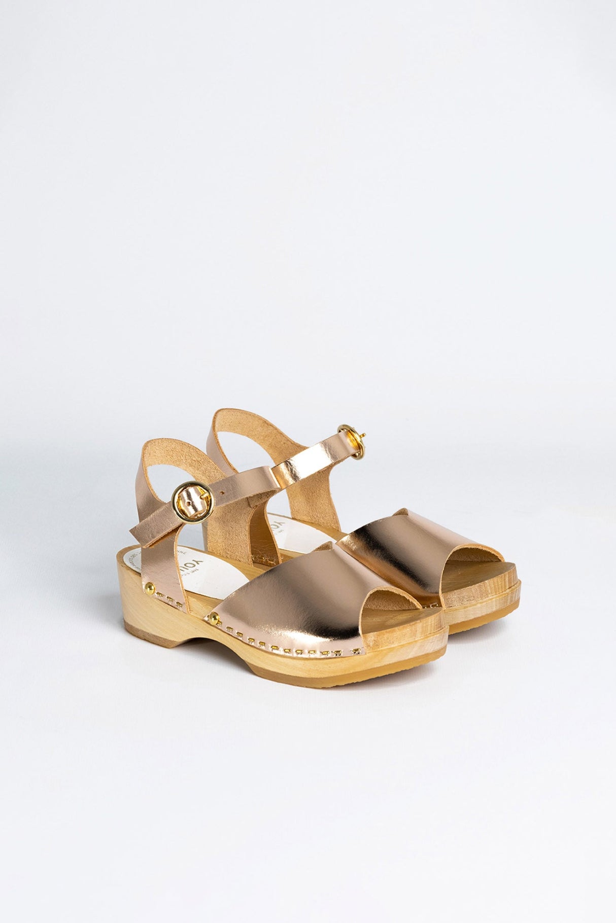 YADOR KID LAMINATO ROSY